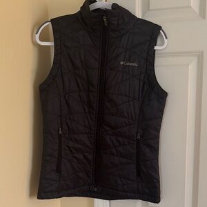 Columbia Dark Quilted Vest